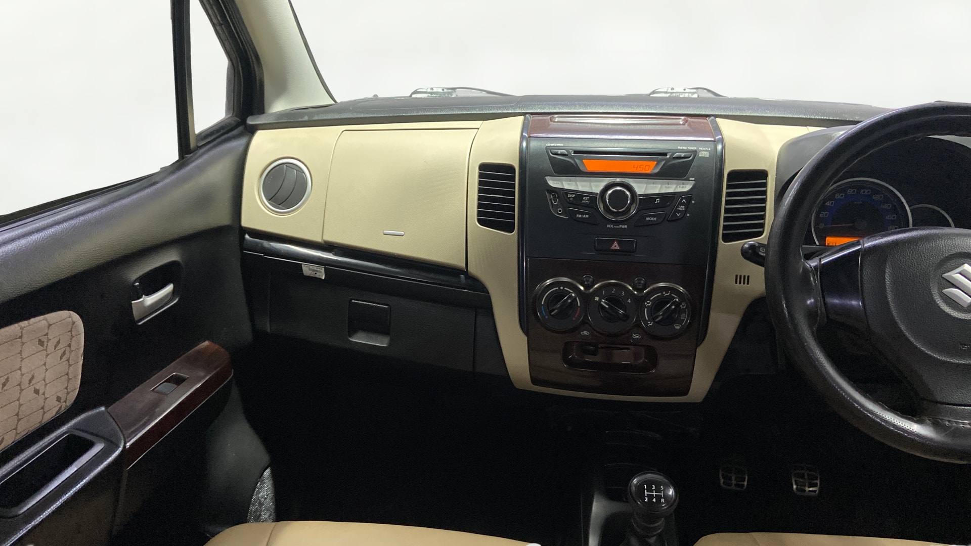 View 2018 Maruti Suzuki 1000 Base Variant Image 17 Used 2018 Maruti Suzuki 1000 Base Variant Image 17