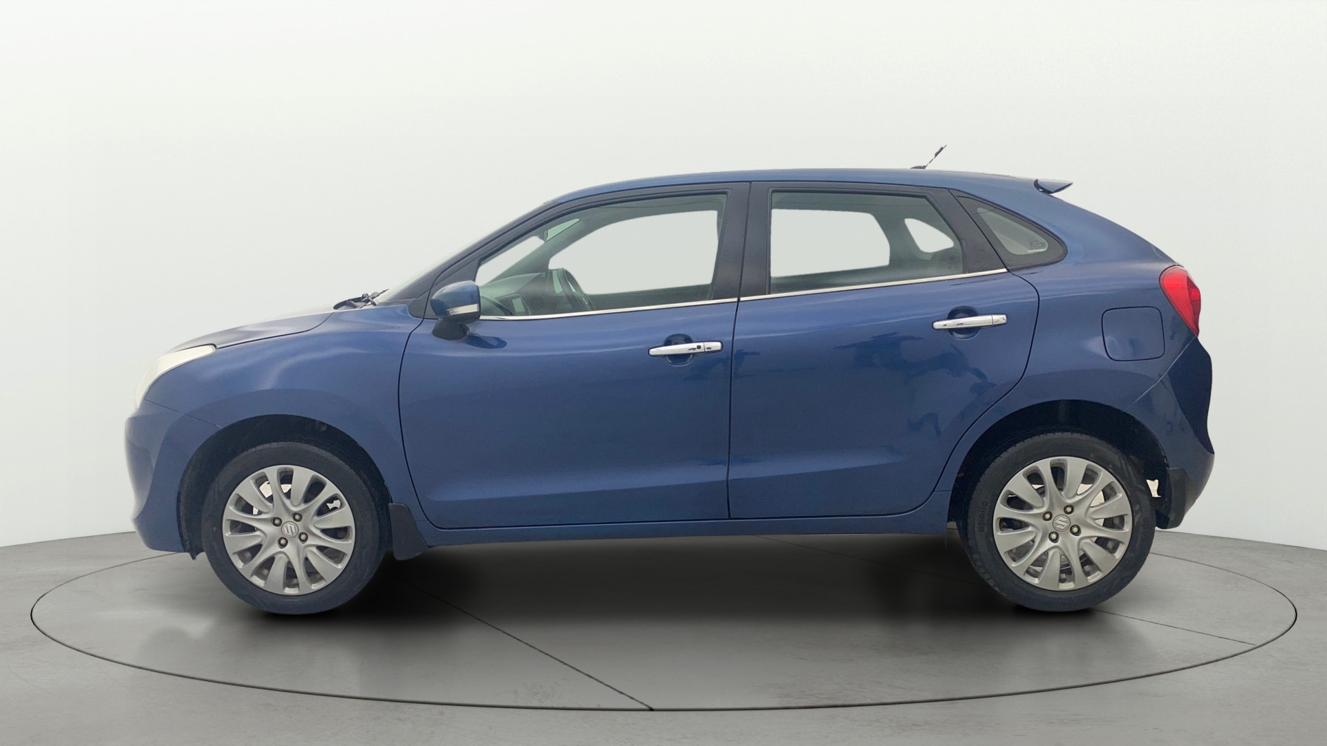 View 2017 Maruti Suzuki 1000 Base Variant Image 5 Used 2017 Maruti Suzuki 1000 Base Variant Image 5
