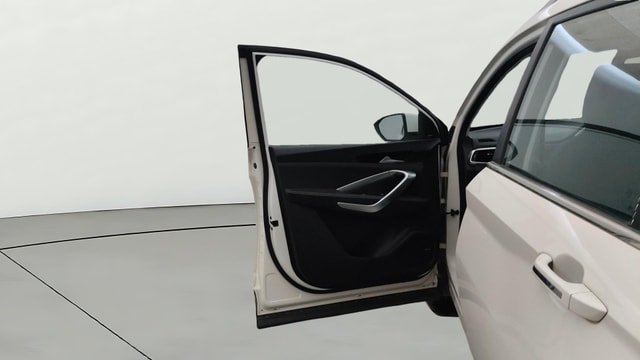 View MG Hector Image 33 Used MG Hector Image 33
