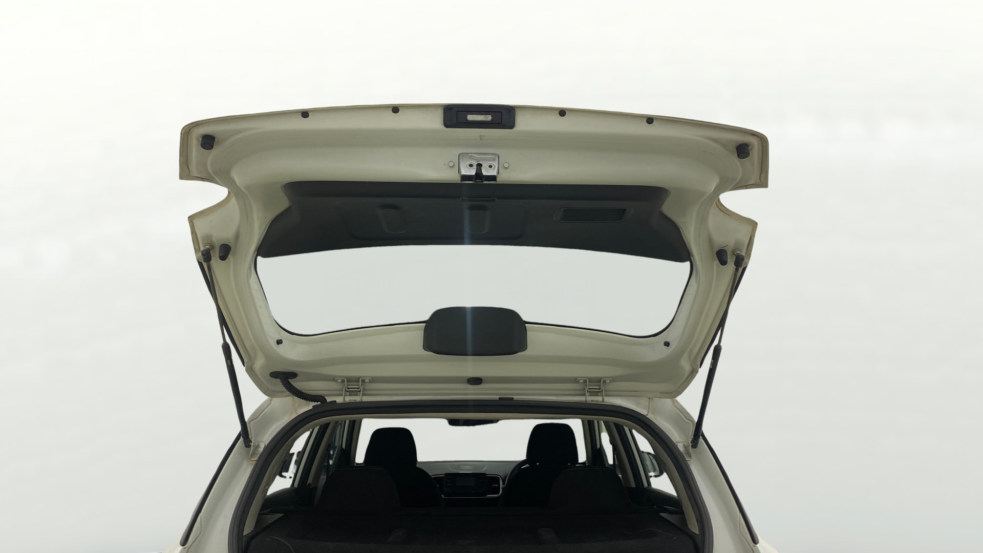 View 2021 Hyundai Venue S 1.2 Petrol Image 16 Used 2021 Hyundai Venue S 1.2 Petrol Image 16