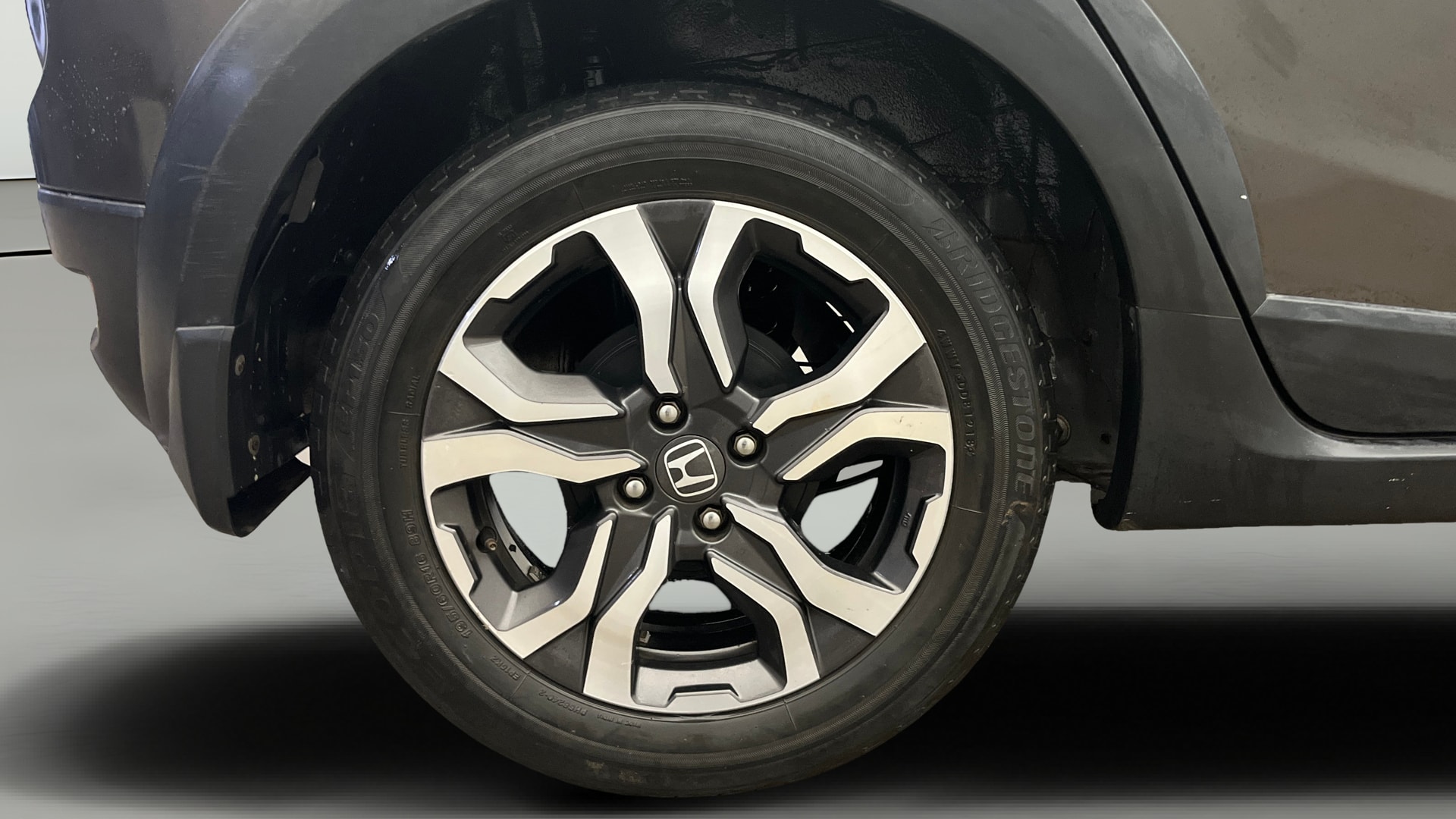 View 2018 Honda WR-V S MT Diesel Edge Edition Image 24 Used 2018 Honda WR-V S MT Diesel Edge Edition Image 24