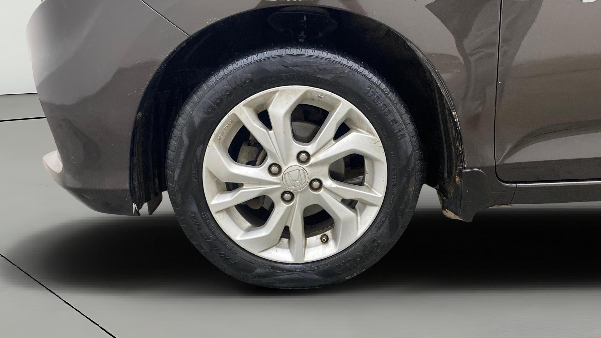View 2019 Honda Amaze E MT Petrol BS IV Image 27 Used 2019 Honda Amaze E MT Petrol BS IV Image 27