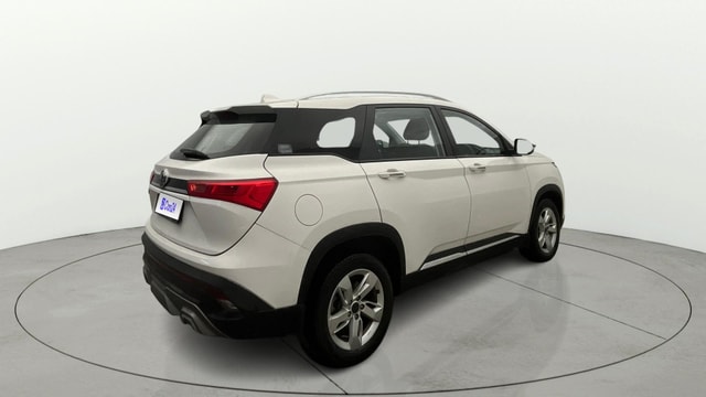 View MG Hector Image 46 Used MG Hector Image 46