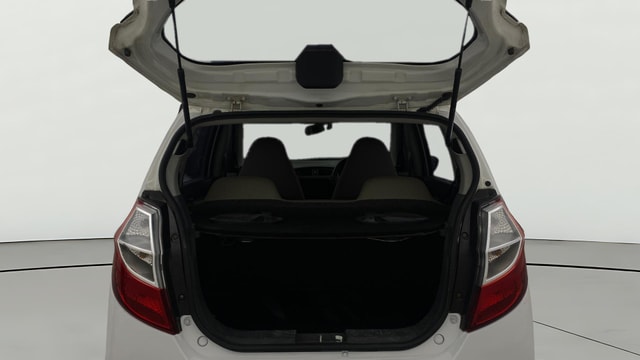 View Maruti Suzuki Alto K10 Image 37 Used Maruti Suzuki Alto K10 Image 37
