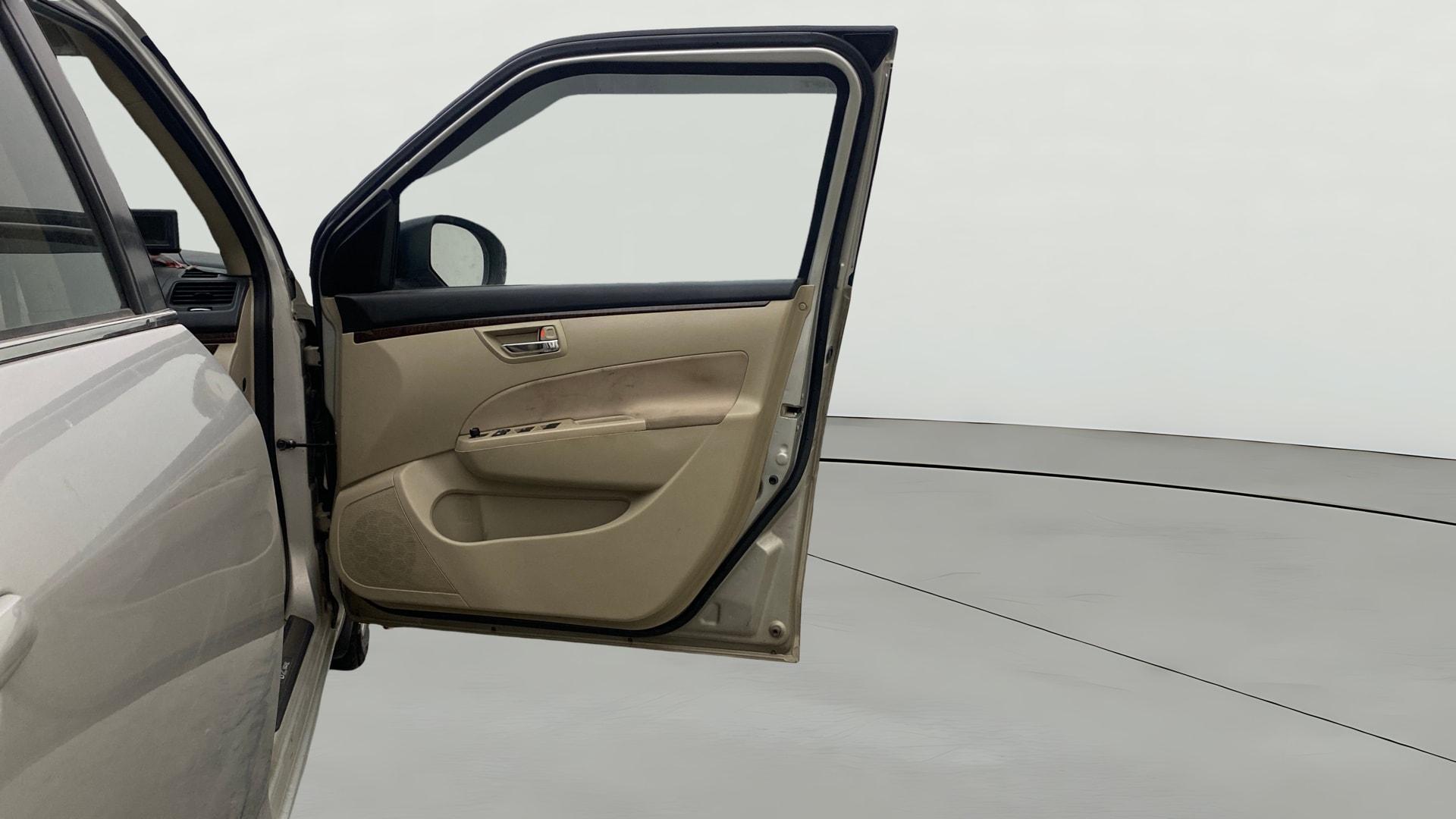View 2015 Maruti Suzuki 1000 Base Variant Image 43 Used 2015 Maruti Suzuki 1000 Base Variant Image 43