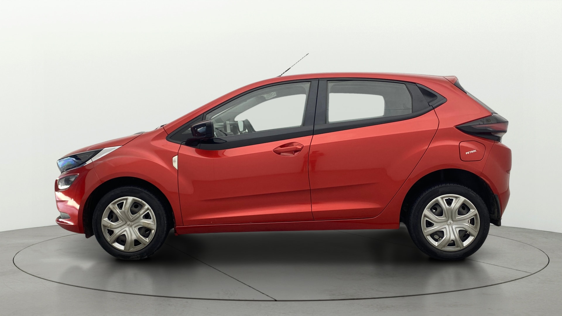 View 2020 Tata Altroz XT Petrol Image 5 Used 2020 Tata Altroz XT Petrol Image 5