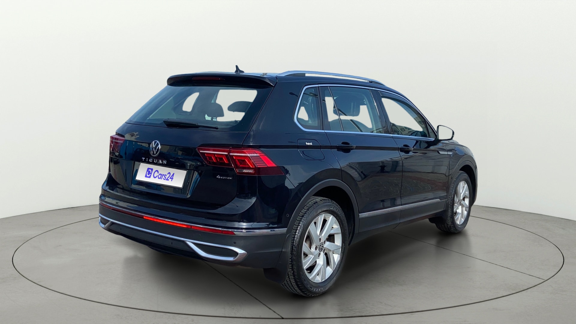 View 2023 Volkswagen Tiguan DSG 4MOTION Comfortline Image 46 Used 2023 Volkswagen Tiguan DSG 4MOTION Comfortline Image 46