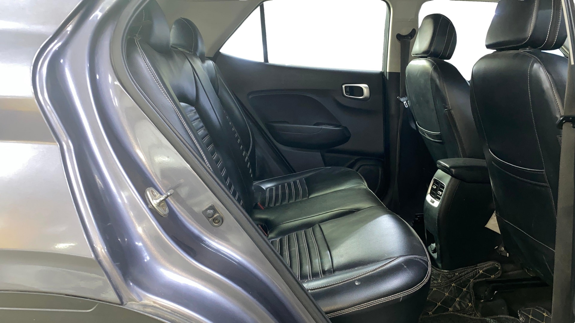 View 2019 Hyundai Venue E 1.2 Petrol BS IV Image 28 Used 2019 Hyundai Venue E 1.2 Petrol BS IV Image 28