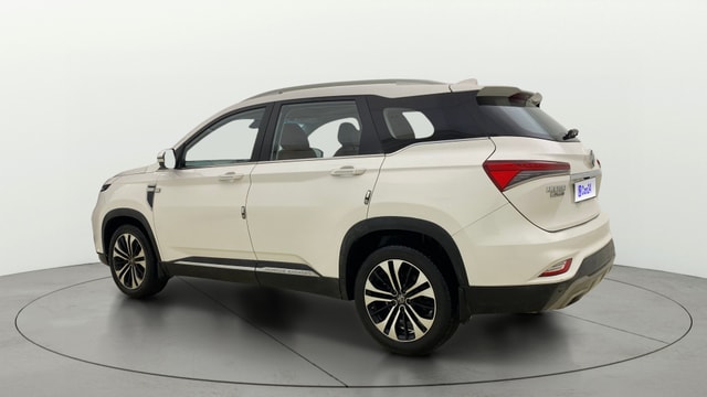 View MG Hector Plus Image 2 Used MG Hector Plus Image 2