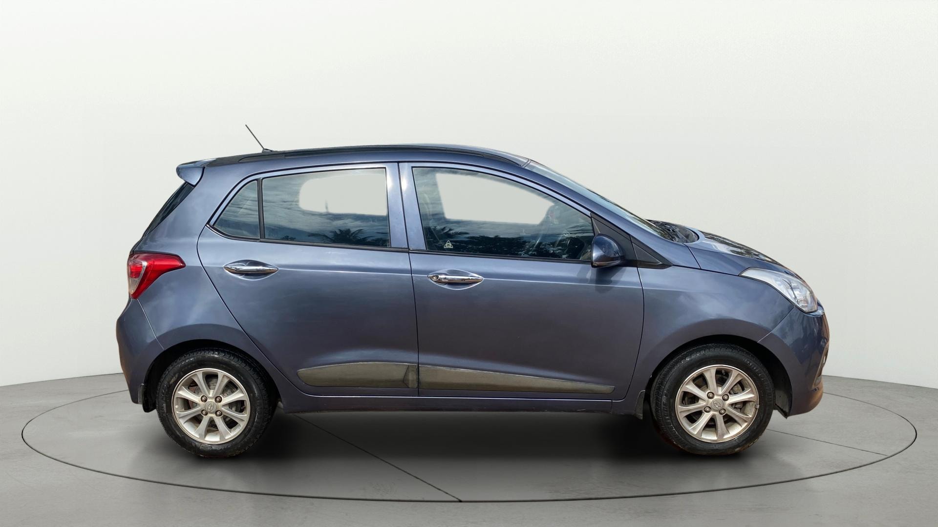 View 2014 Hyundai Grand i10 Asta AT 1.2 Kappa VTVT Image 26 Used 2014 Hyundai Grand i10 Asta AT 1.2 Kappa VTVT Image 26