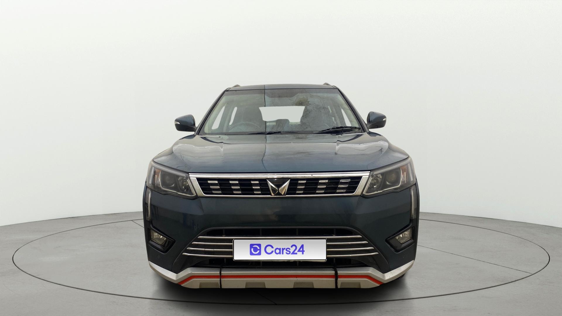 Used 2022 Mahindra XUV300 Used 2022 Mahindra XUV300