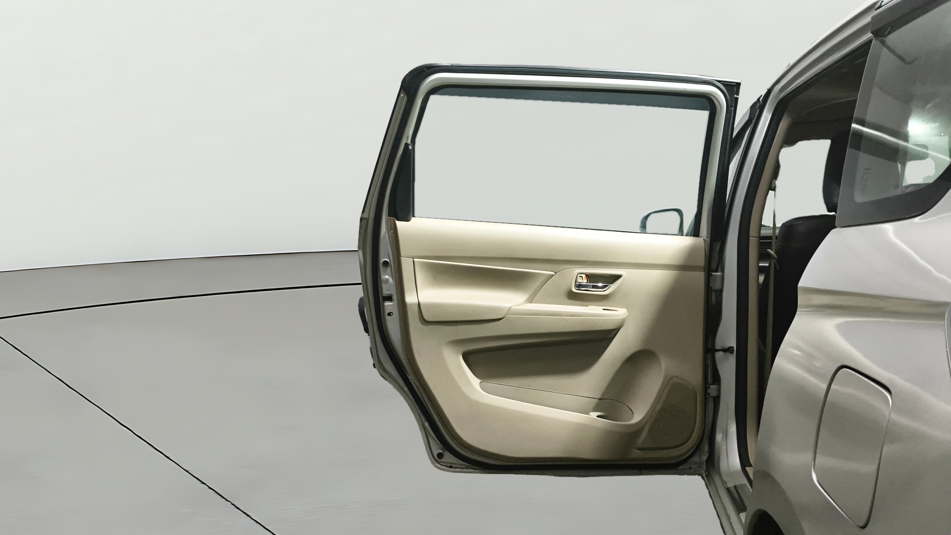 View 2021 Maruti Suzuki 1000 Base Variant Image 16 Used 2021 Maruti Suzuki 1000 Base Variant Image 16
