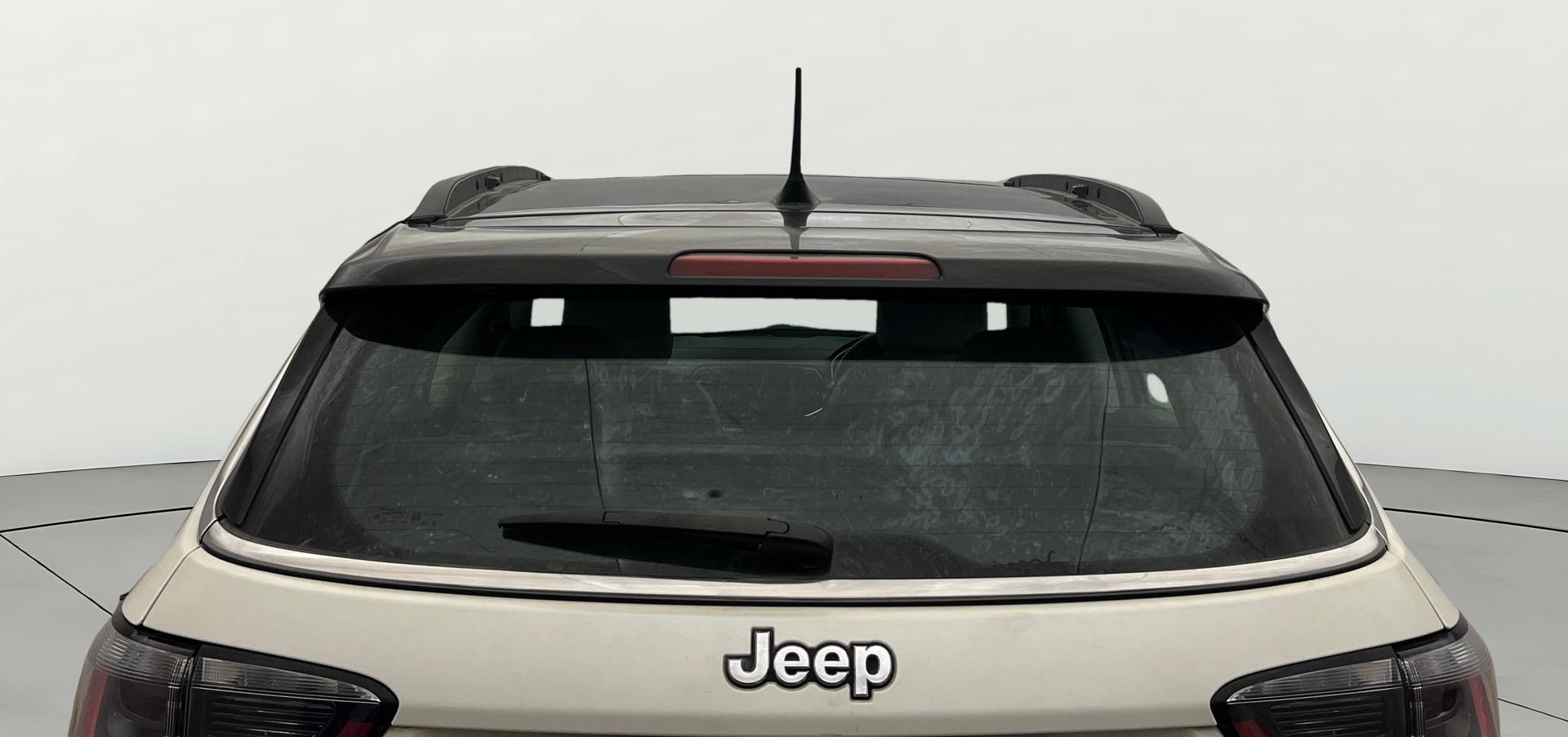 View 2019 Jeep Compass Limited Plus AT Image 3 Used 2019 Jeep Compass Limited Plus AT Image 3
