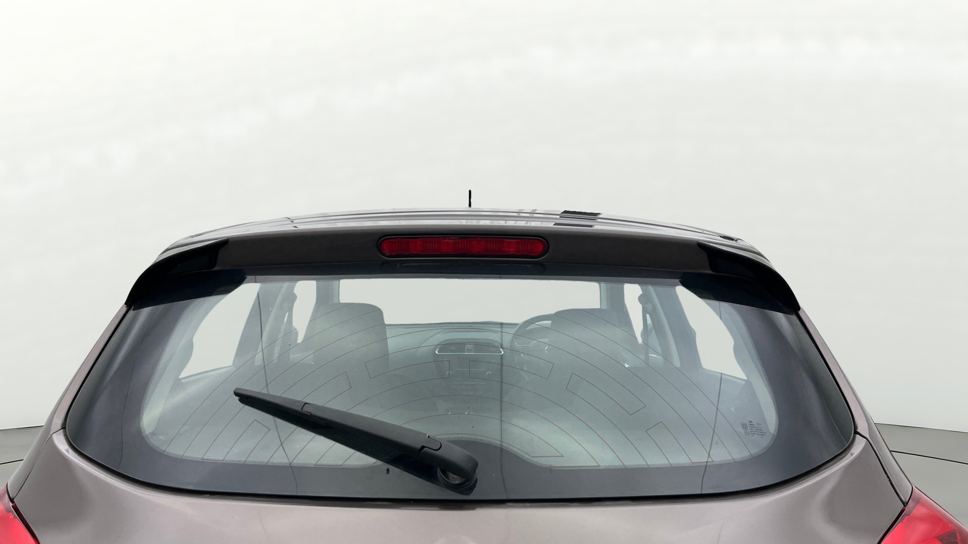 View 2018 Tata Tiago Revotorq XB Image 4 Used 2018 Tata Tiago Revotorq XB Image 4