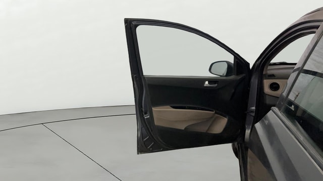 View Hyundai Grand i10 Image 31 Used Hyundai Grand i10 Image 31