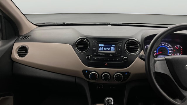 View Hyundai Grand i10 Image 17 Used Hyundai Grand i10 Image 17