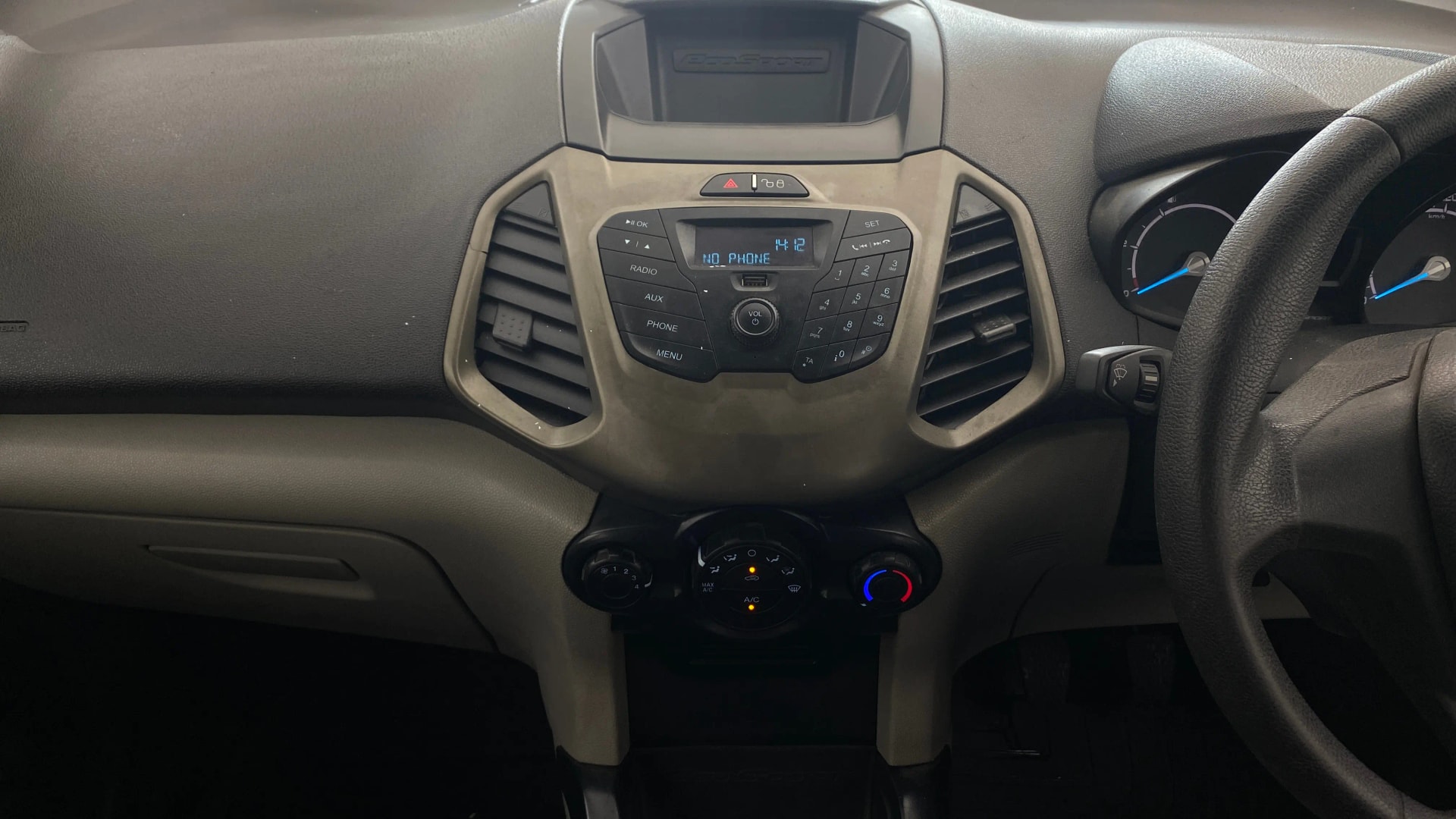 View 2017 Ford EcoSport 1.5 TDCi Diesel Ambiente BS IV Image 17 Used 2017 Ford EcoSport 1.5 TDCi Diesel Ambiente BS IV Image 17