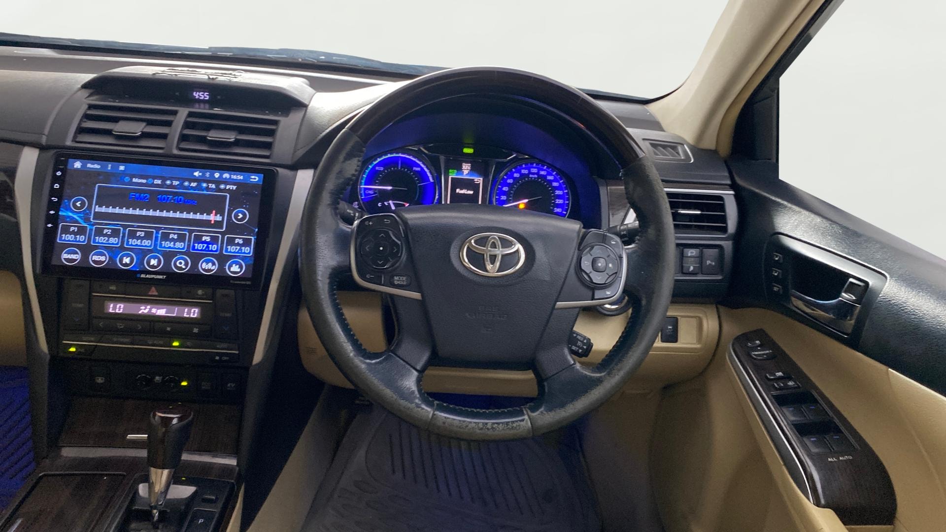 View 2016 Toyota Camry Hybrid Image 21 Used 2016 Toyota Camry Hybrid Image 21