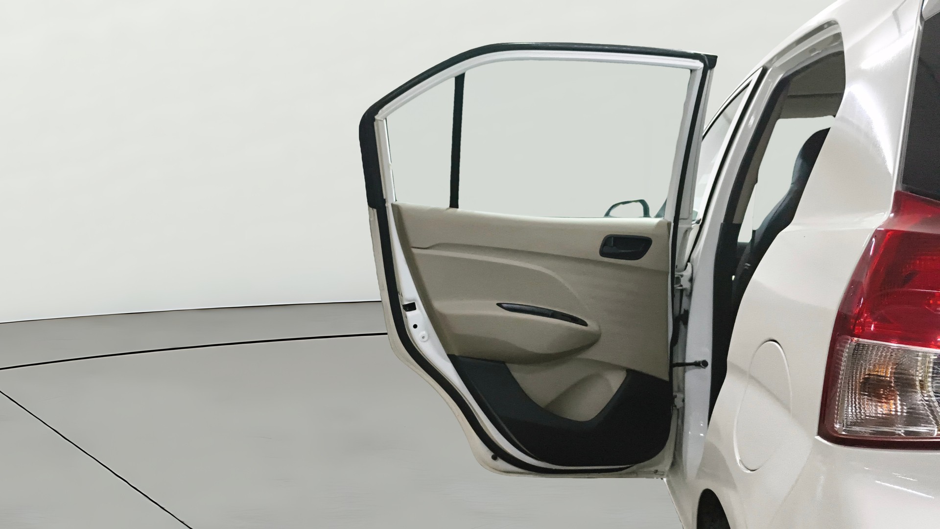 View 2020 Hyundai New Santro Sportz CNG Image 23 Used 2020 Hyundai New Santro Sportz CNG Image 23
