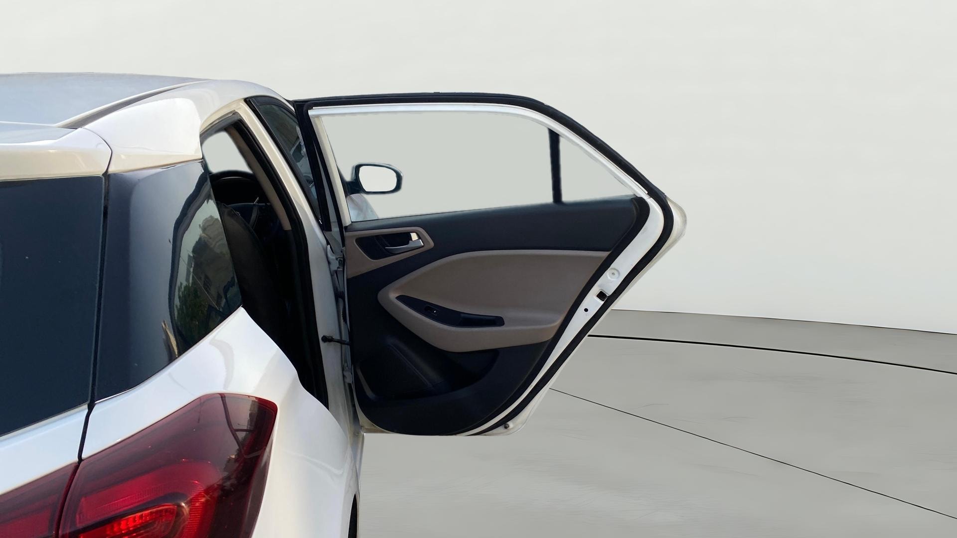 View 2019 Hyundai Elite i20 1.2 Sportz Plus Petrol Image 7 Used 2019 Hyundai Elite i20 1.2 Sportz Plus Petrol Image 7