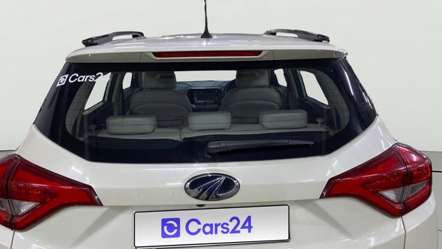 View Mahindra XUV300 Image 5 Used Mahindra XUV300 Image 5