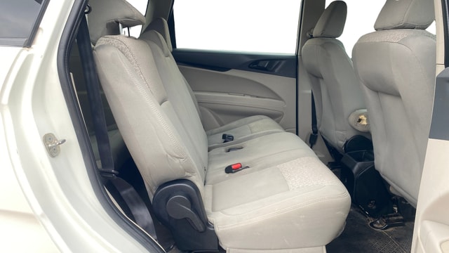 View Mahindra Marazzo Image 29 Used Mahindra Marazzo Image 29