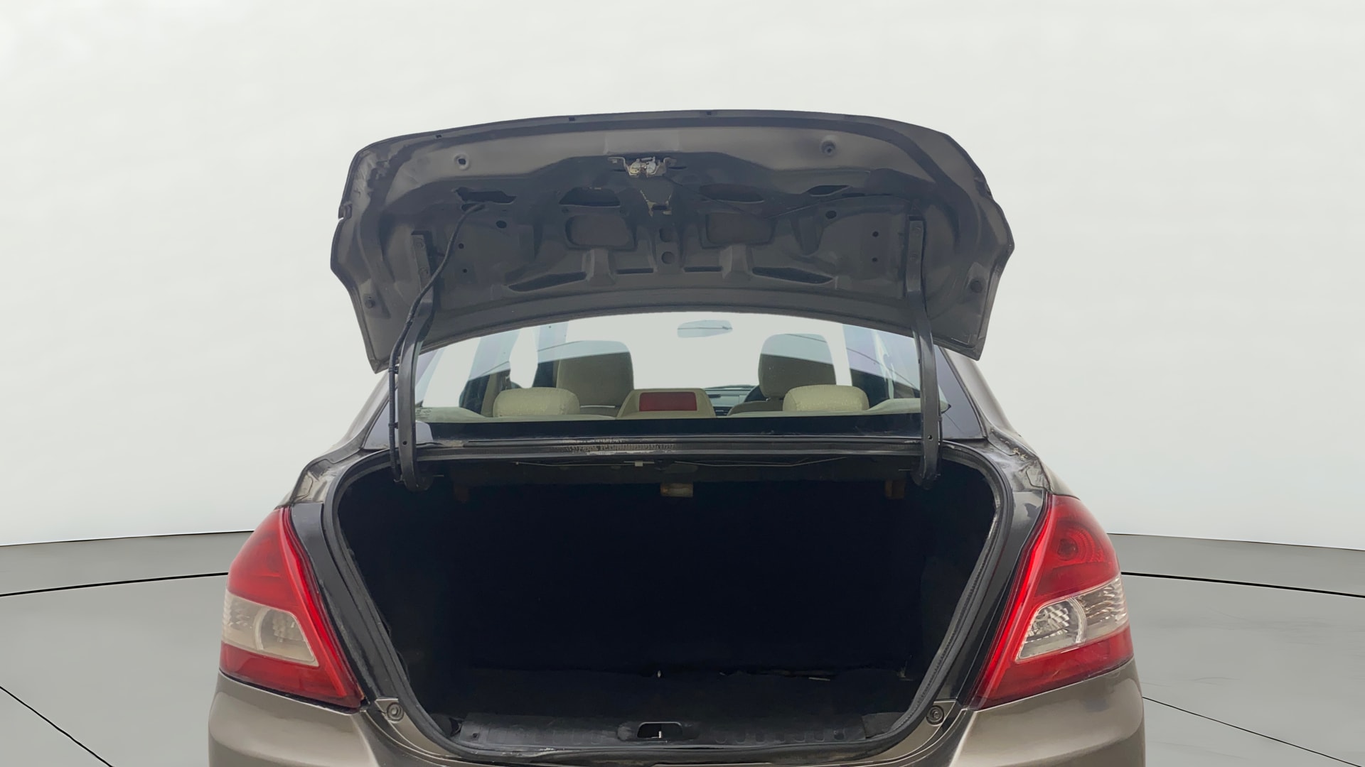 Used 2016 Maruti Suzuki 1000 Used 2016 Maruti Suzuki 1000