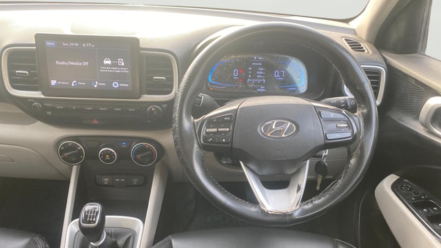 View Hyundai Venue Image 20 Used Hyundai Venue Image 20
