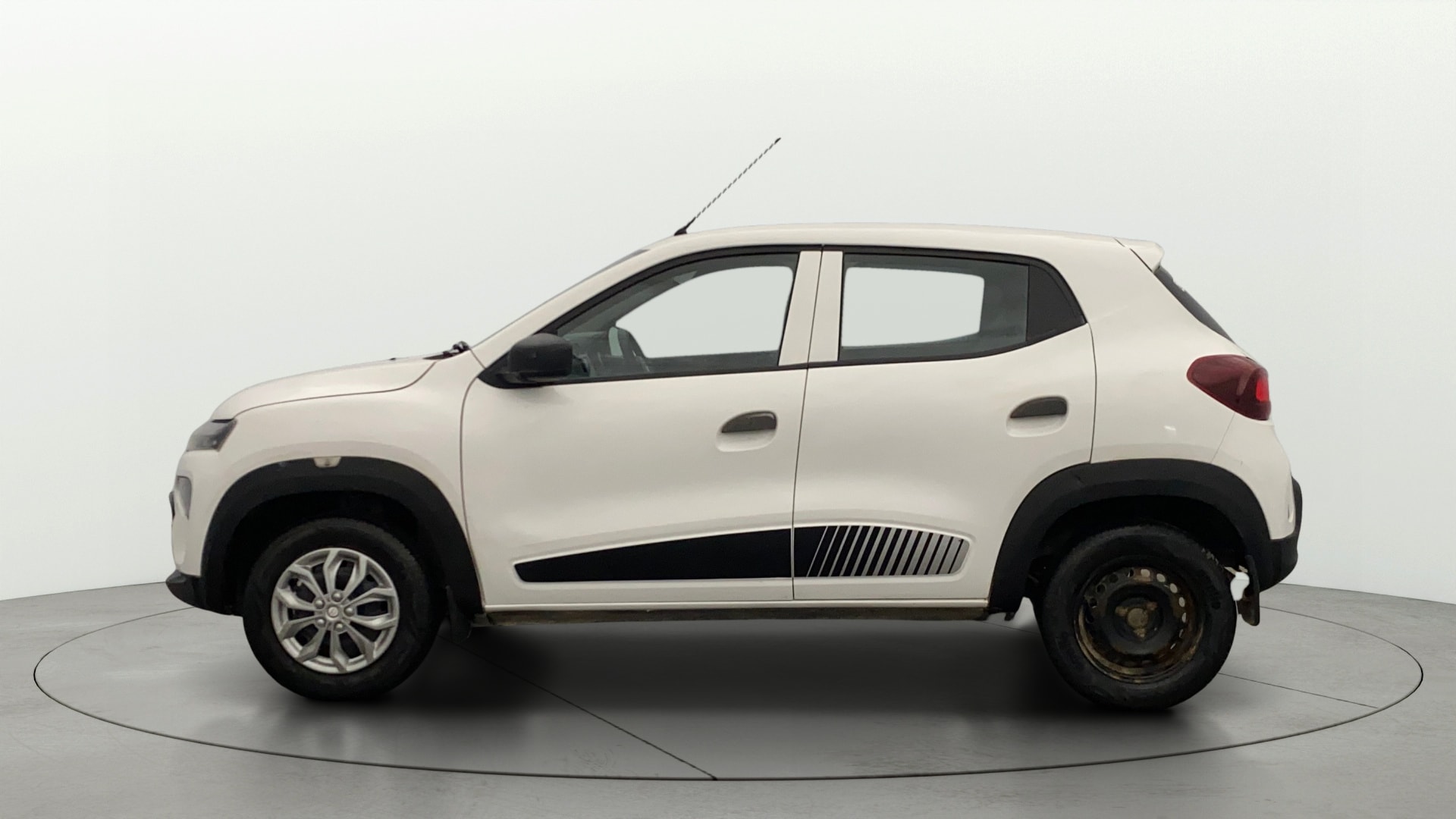 View 2020 Renault Kwid RXL Image 28 Used 2020 Renault Kwid RXL Image 28
