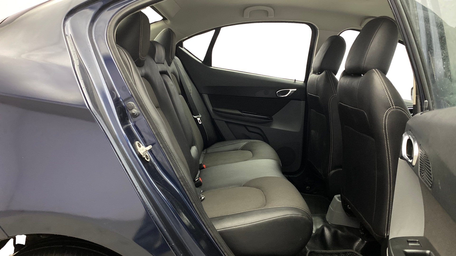 View 2019 Tata Tigor XE Diesel Image 29 Used 2019 Tata Tigor XE Diesel Image 29