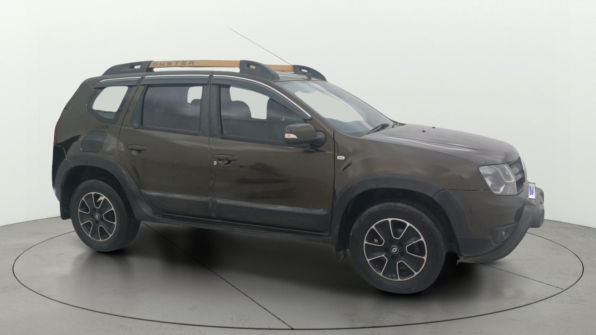 View 2019 Renault Duster Diesel 110PS RXZ AMT Image 21 Used 2019 Renault Duster Diesel 110PS RXZ AMT Image 21