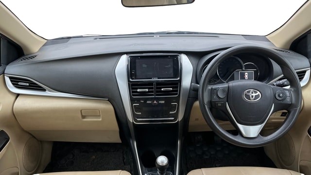 View Toyota Yaris Image 15 Used Toyota Yaris Image 15
