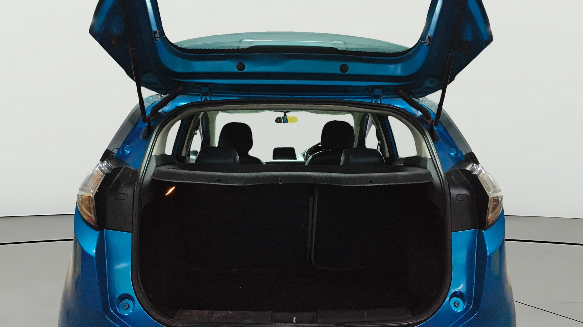 View 2018 Tata Nexon XZ Plus Diesel Image 39 Used 2018 Tata Nexon XZ Plus Diesel Image 39