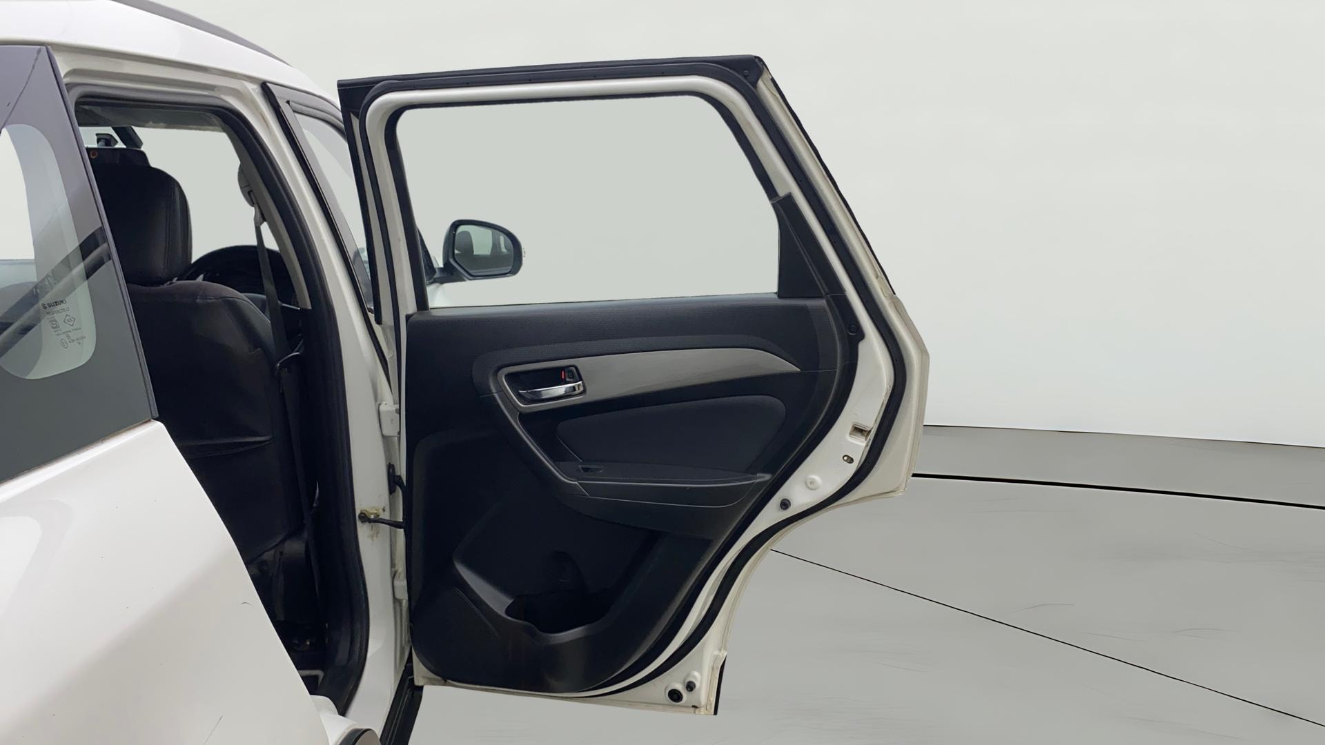 View 2019 Maruti Suzuki 1000 Base Variant Image 7 Used 2019 Maruti Suzuki 1000 Base Variant Image 7