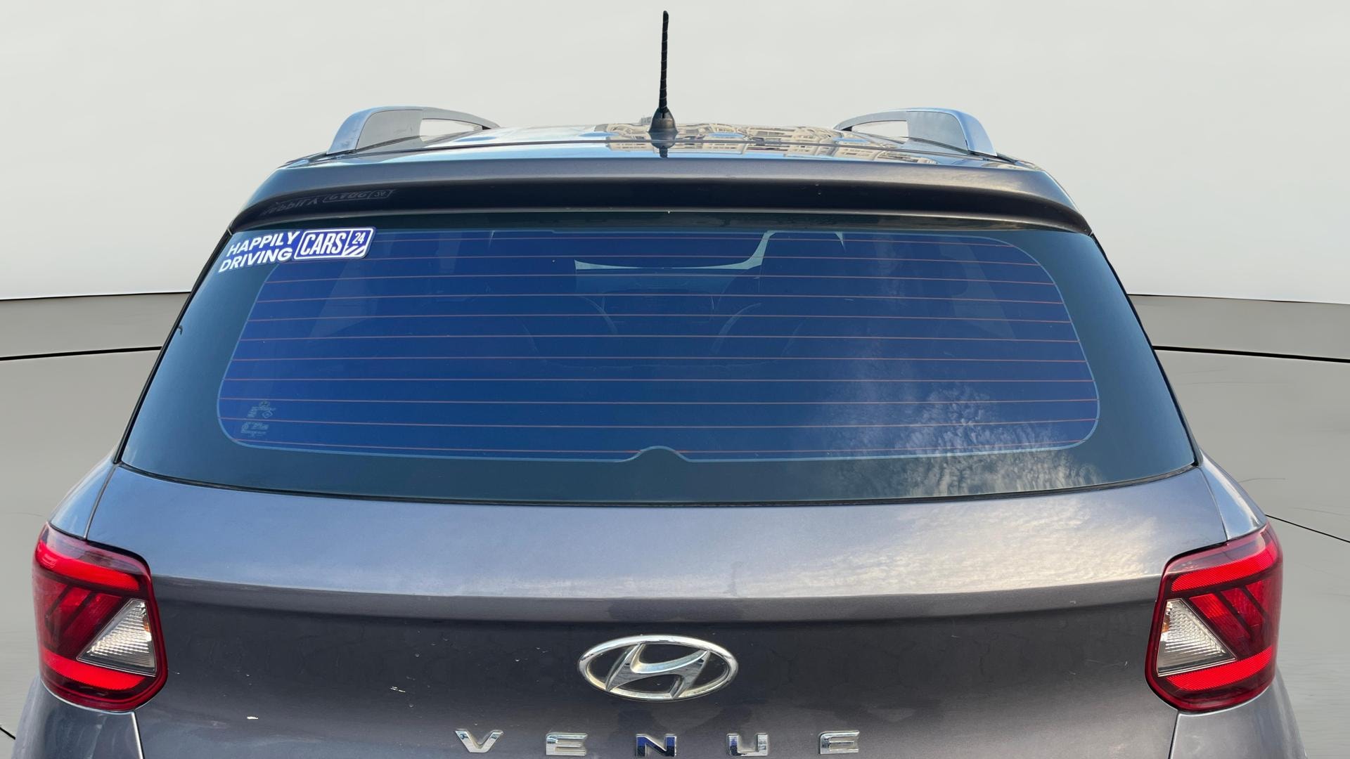 View 2019 Hyundai Venue S 1.0 Petrol AT Image 4 Used 2019 Hyundai Venue S 1.0 Petrol AT Image 4