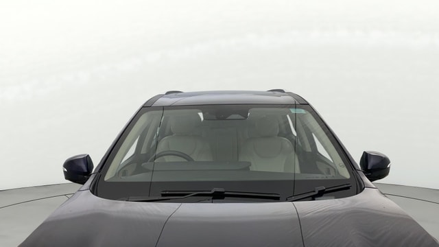 View Mahindra XUV700 Image 39 Used Mahindra XUV700 Image 39