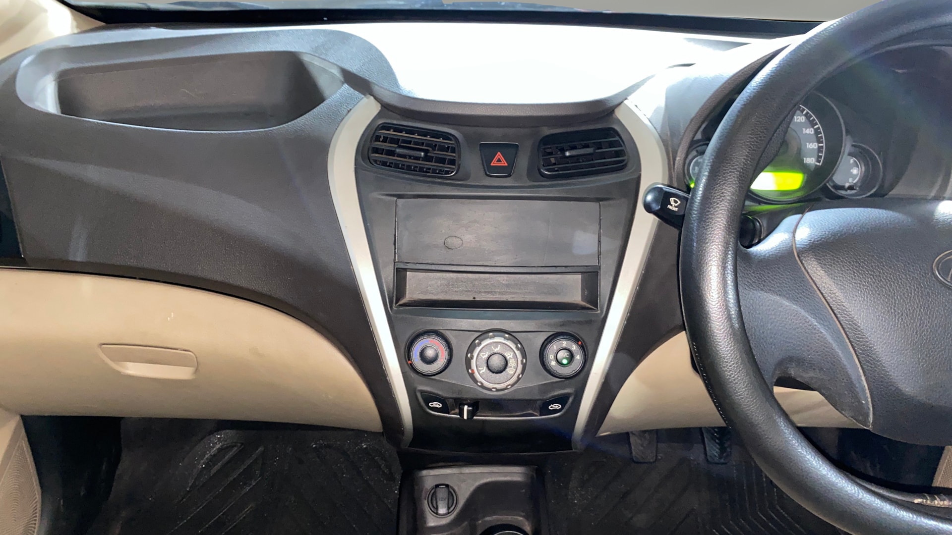 Used 2018 Hyundai EON Used 2018 Hyundai EON