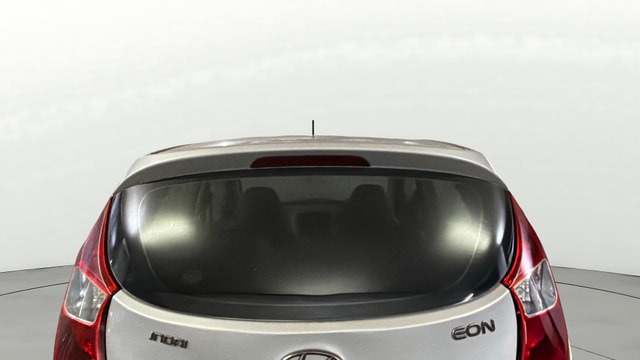 View Hyundai EON Image 4 Used Hyundai EON Image 4