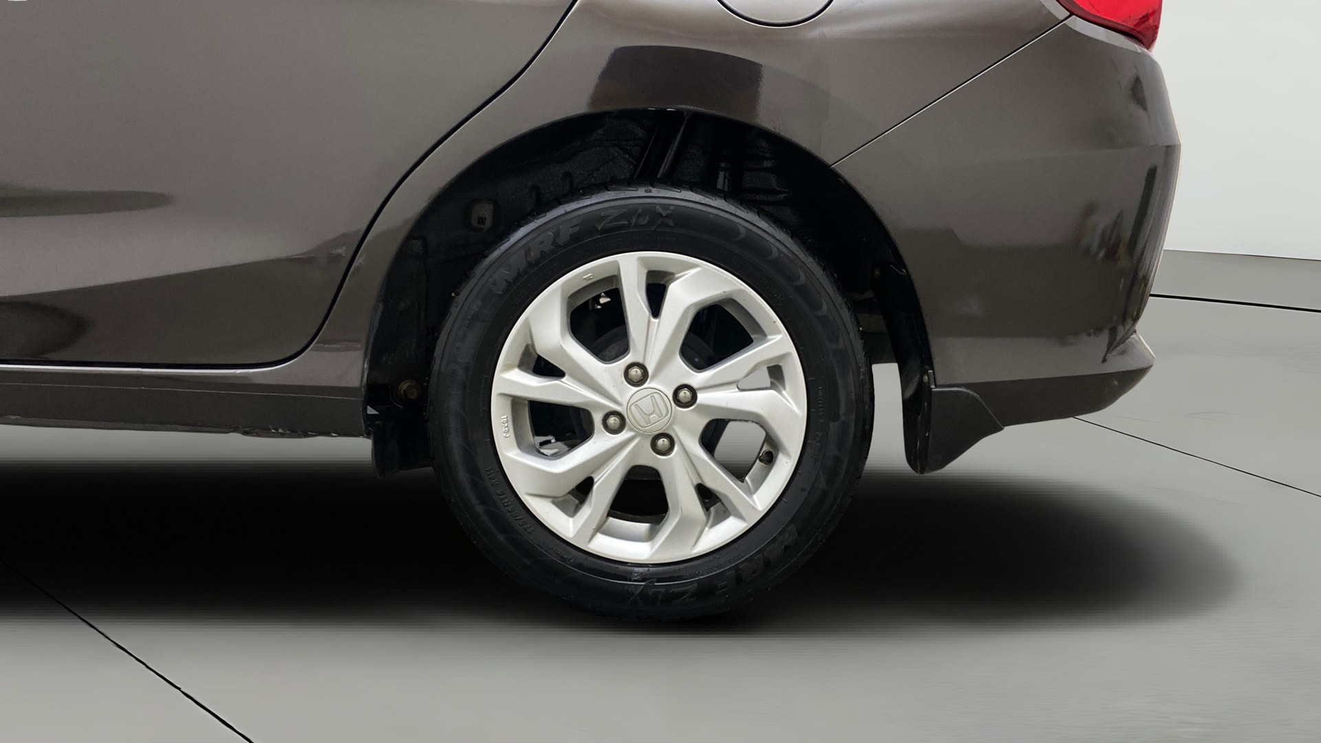 View 2019 Honda Amaze E MT Petrol BS IV Image 11 Used 2019 Honda Amaze E MT Petrol BS IV Image 11