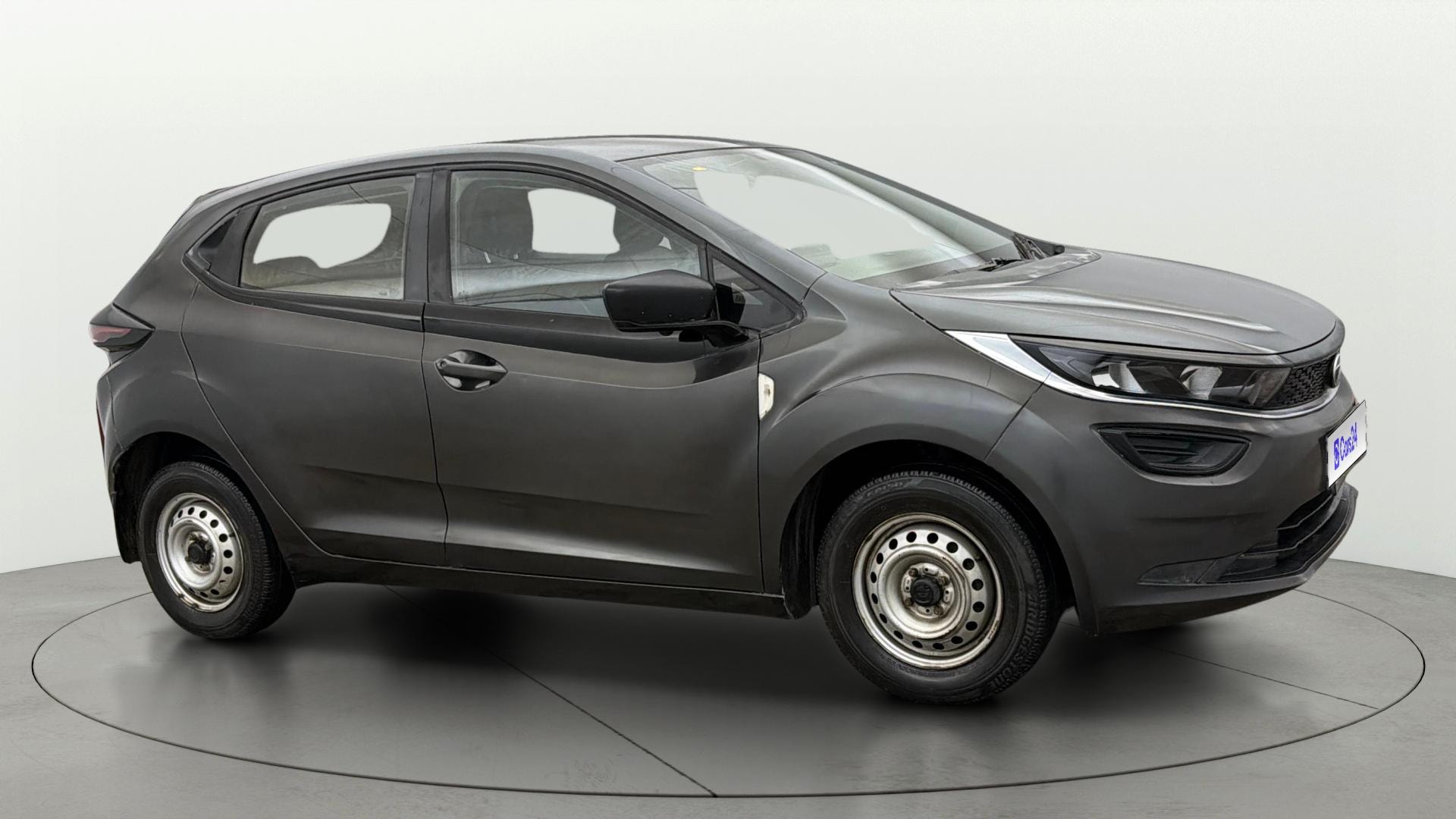View 2022 Tata Altroz XE Petrol Image 35 Used 2022 Tata Altroz XE Petrol Image 35