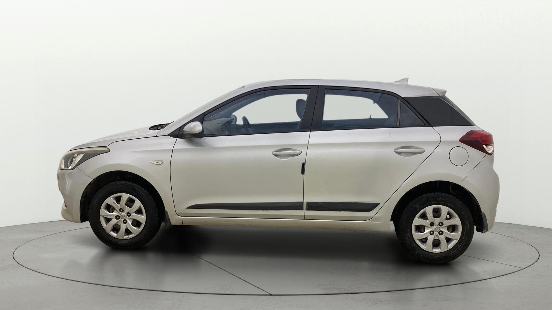 View 2016 Hyundai Elite i20 Magna 1.2 Image 5 Used 2016 Hyundai Elite i20 Magna 1.2 Image 5