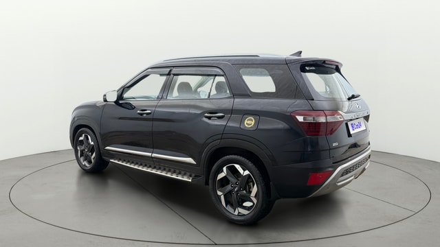 View Hyundai Alcazar Image 2 Used Hyundai Alcazar Image 2