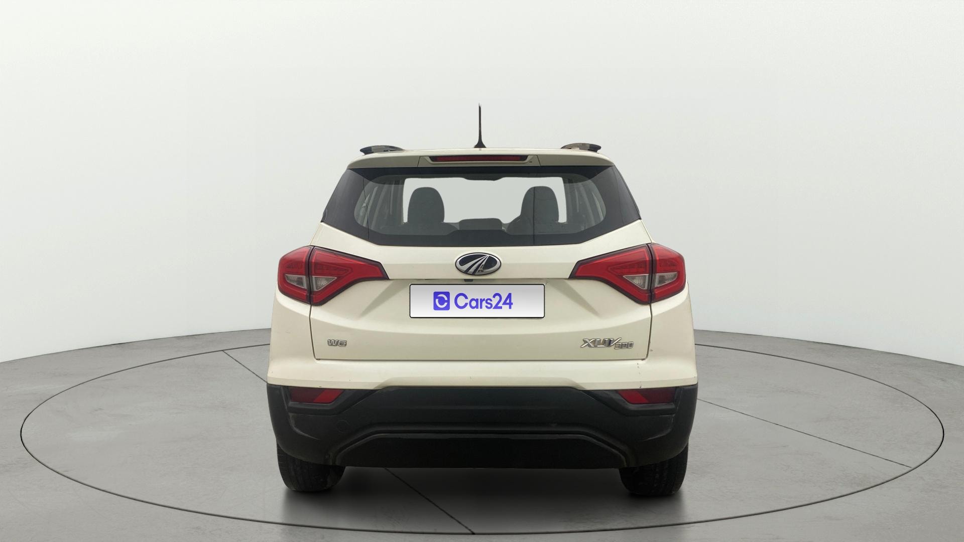 View 2019 Mahindra XUV300 W4 Petrol BS IV Image 39 Used 2019 Mahindra XUV300 W4 Petrol BS IV Image 39