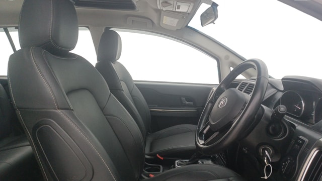 View Tata Hexa Image 19 Used Tata Hexa Image 19
