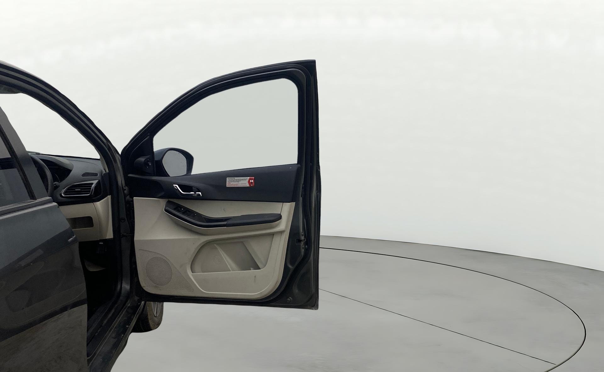 View 2024 Tata Tiago Revotorq XB Image 46 Used 2024 Tata Tiago Revotorq XB Image 46