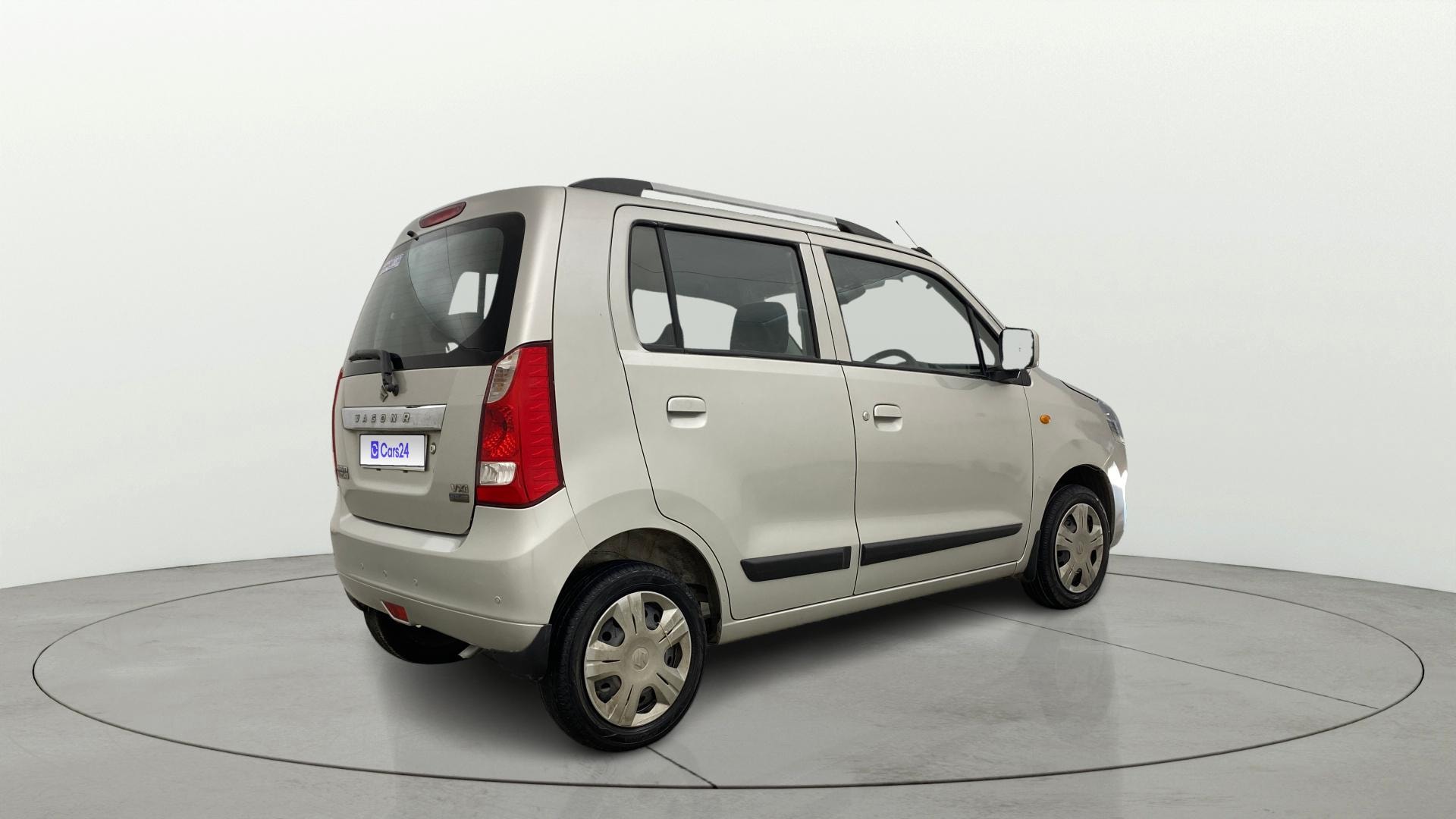 View 2016 Maruti Suzuki 1000 Base Variant Image 42 Used 2016 Maruti Suzuki 1000 Base Variant Image 42