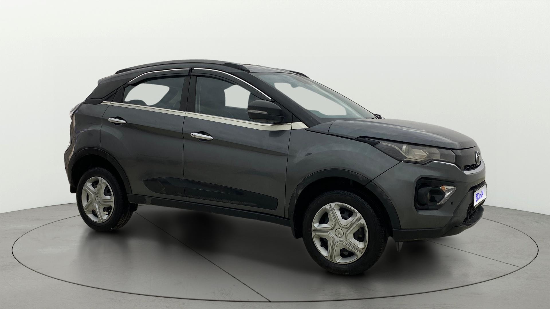 View 2022 Tata Nexon Revotron XE Image 36 Used 2022 Tata Nexon Revotron XE Image 36