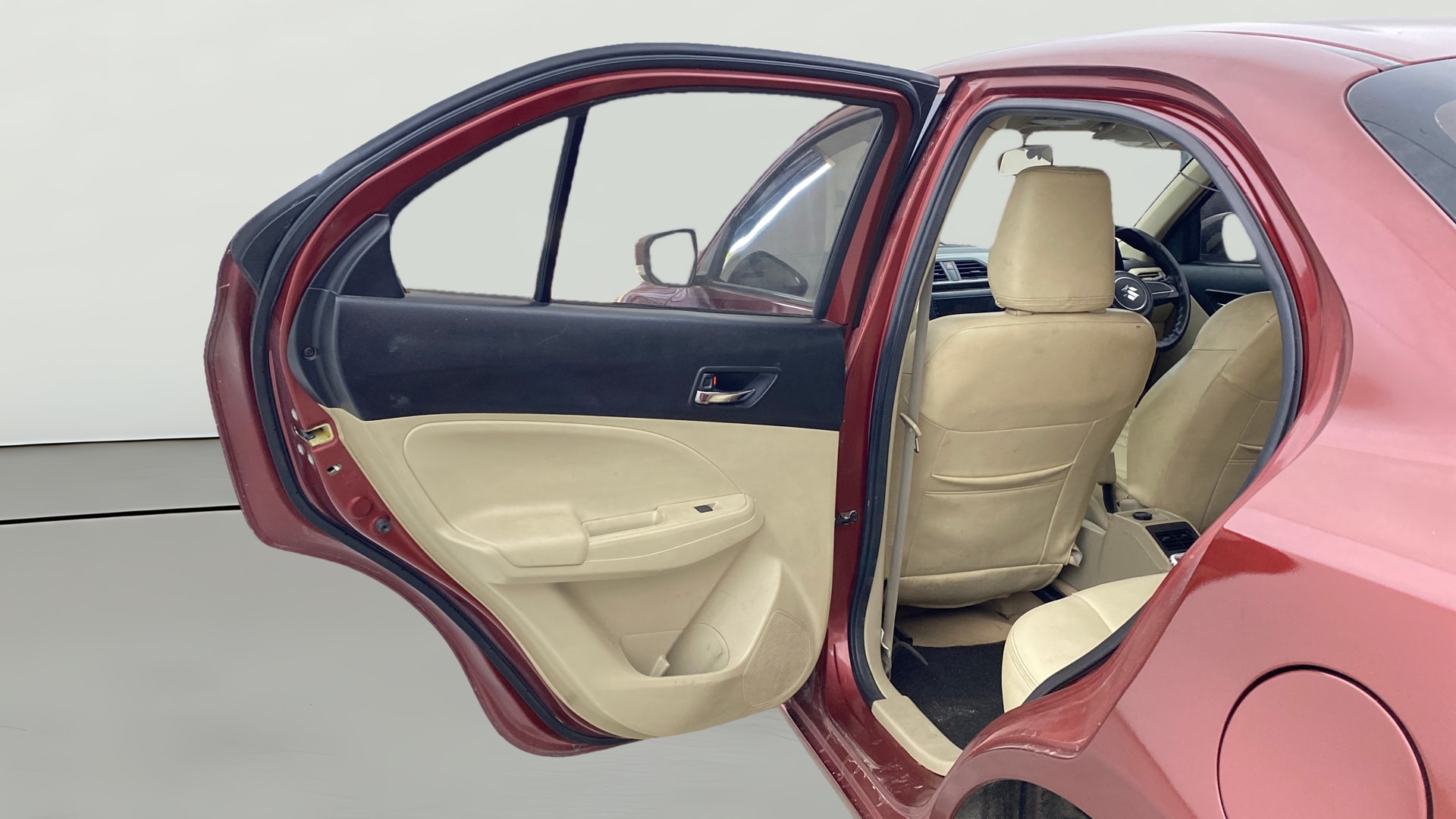View 2018 Maruti Suzuki 1000 Base Variant Image 22 Used 2018 Maruti Suzuki 1000 Base Variant Image 22