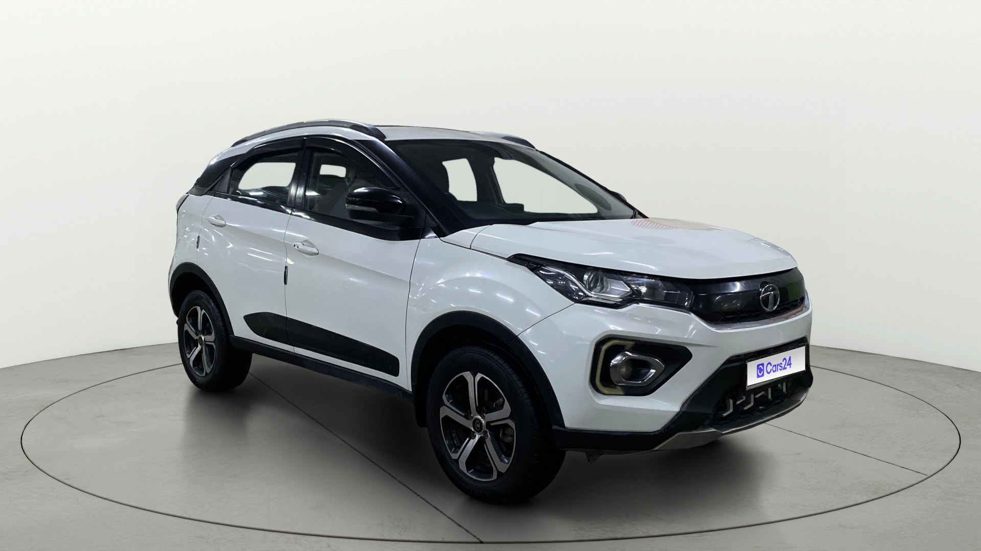 View 2021 Tata Nexon Revotron XE Image 14 Used 2021 Tata Nexon Revotron XE Image 14