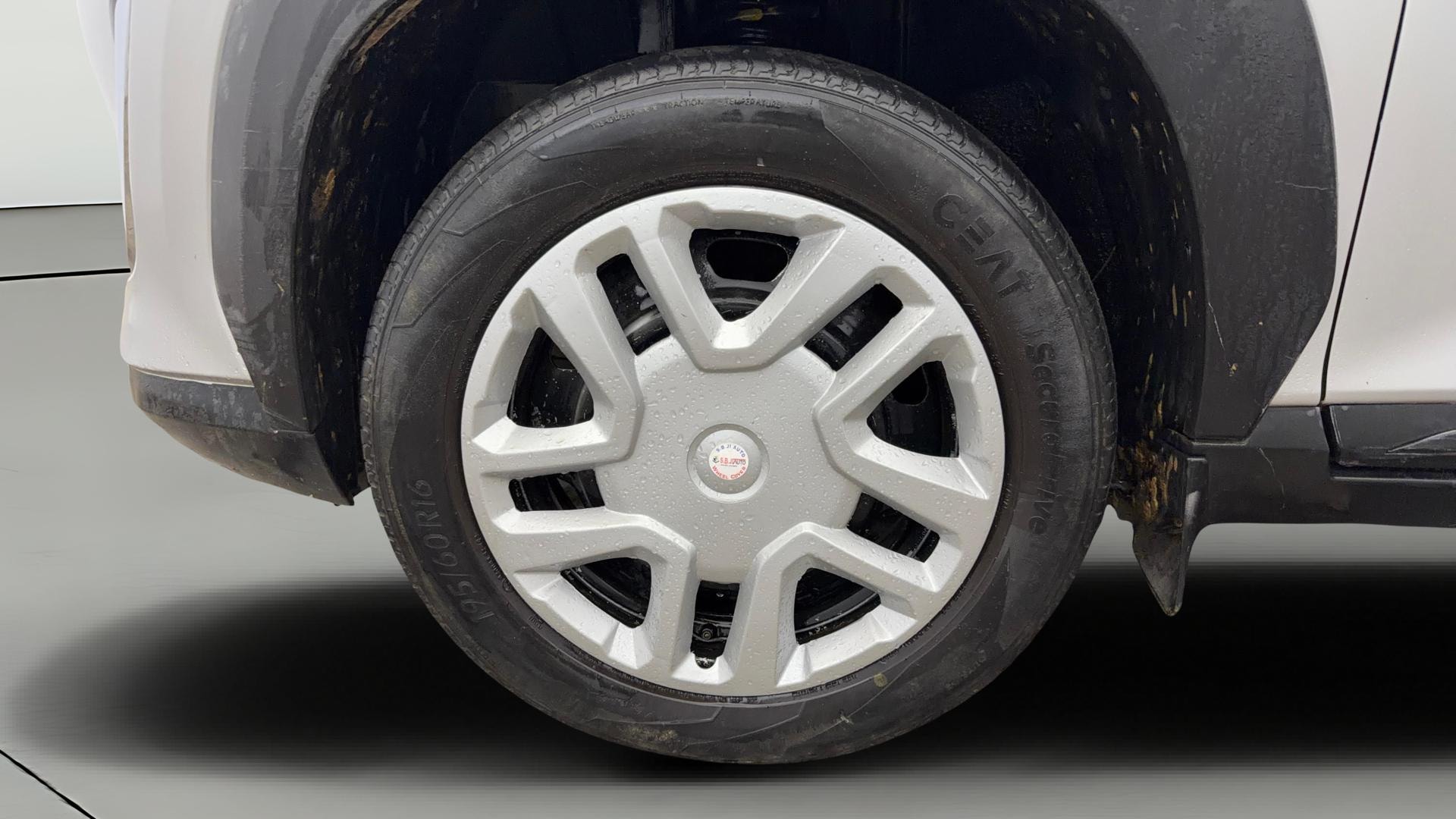 View 2022 Nissan Magnite XE Image 35 Used 2022 Nissan Magnite XE Image 35